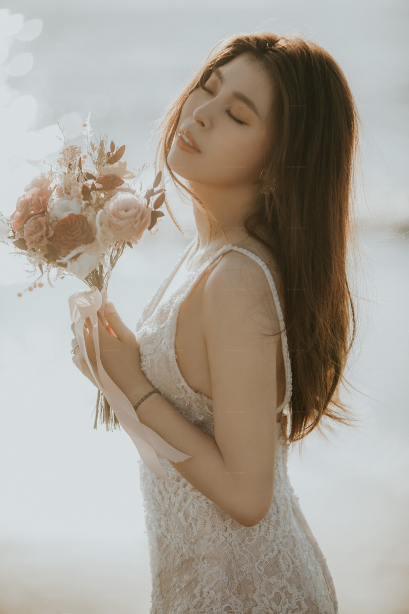 台中婚紗推薦 海邊婚紗 波光粼粼下閃耀的韓式唯美
